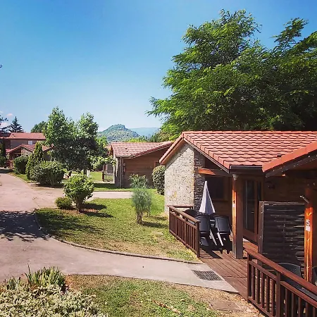 Le Hameau Du Comté De Foix *